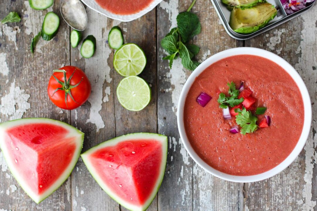 Diät-Menü der Wassermelonen-Diät zur Gewichtsreduktion